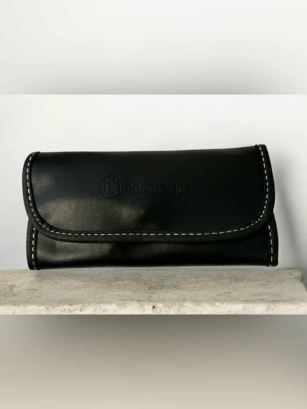 BH Cosmetics Black Faux Leather Brush Roll with White Stitching